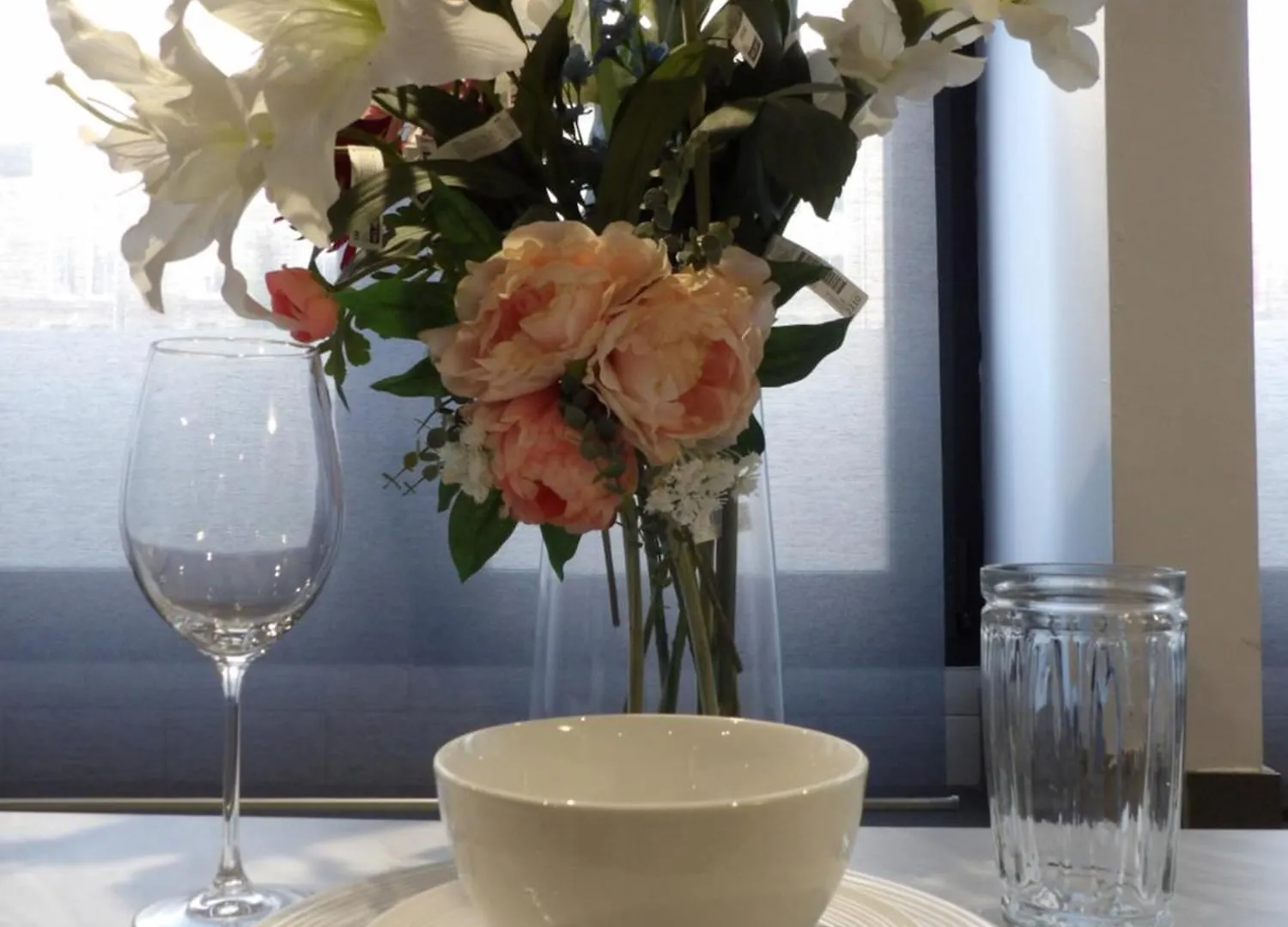City Convenience, Calm Comfort-- A Stylish One-Bedroom Retreat Just 3 Stops From The Heart Of The City Edinburgh Apartmán